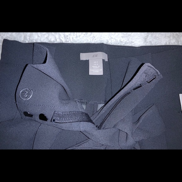 H&M dusty blue pants - Picture 4 of 4